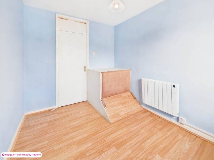 Terraced house for Sale in Newcastle, Galway