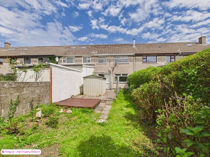 Terraced house for Sale in Newcastle, Galway
