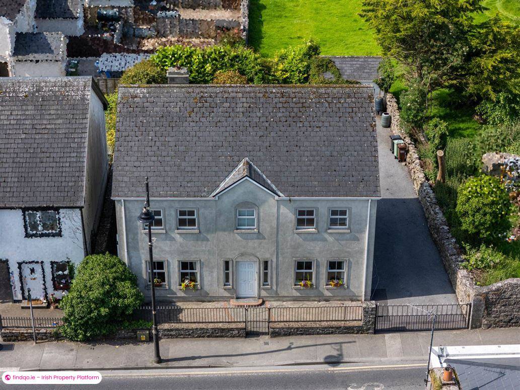 Detached house for Sale in Ballinrobe, Mayo