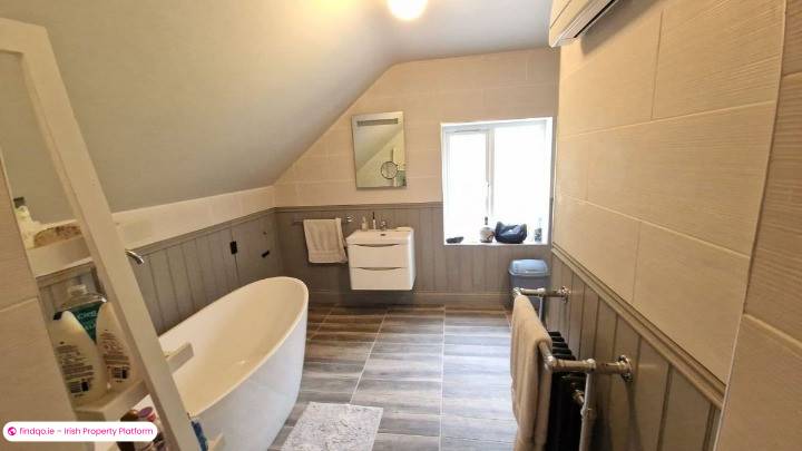 Detached house for Sale in Castlerea, Roscommon