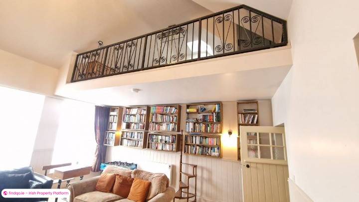 Detached house for Sale in Castlerea, Roscommon