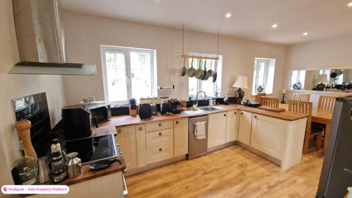 Detached house for Sale in Castlerea, Roscommon