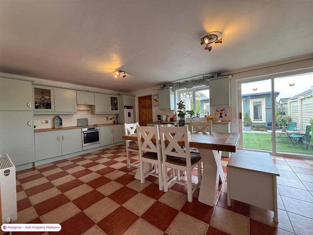 Semi-detached house for Sale in Castlerea, Roscommon