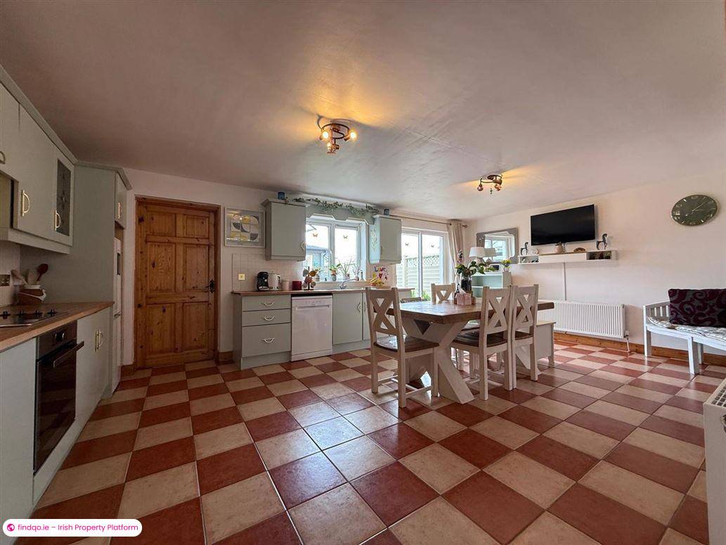 Semi-detached house for Sale in Castlerea, Roscommon