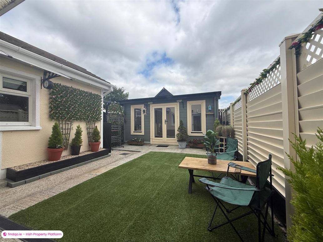 Semi-detached house for Sale in Castlerea, Roscommon
