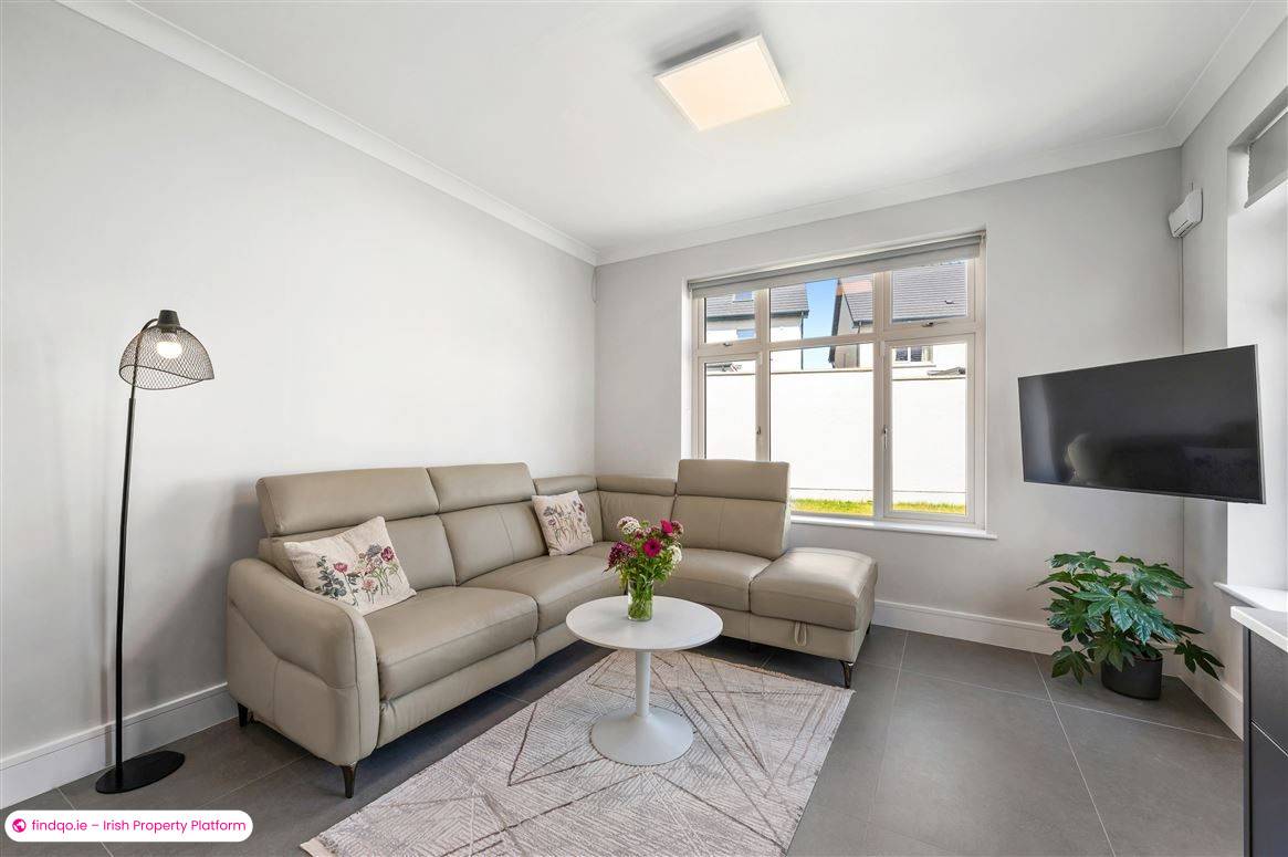 Detached house for Sale in Carrigaline, Cork