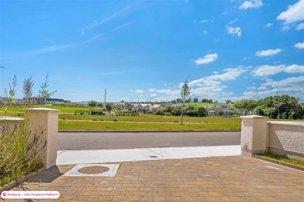 Detached house for Sale in Carrigaline, Cork