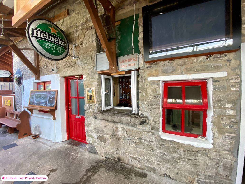 End of terrace house for Sale in Ballinamore, Leitrim
