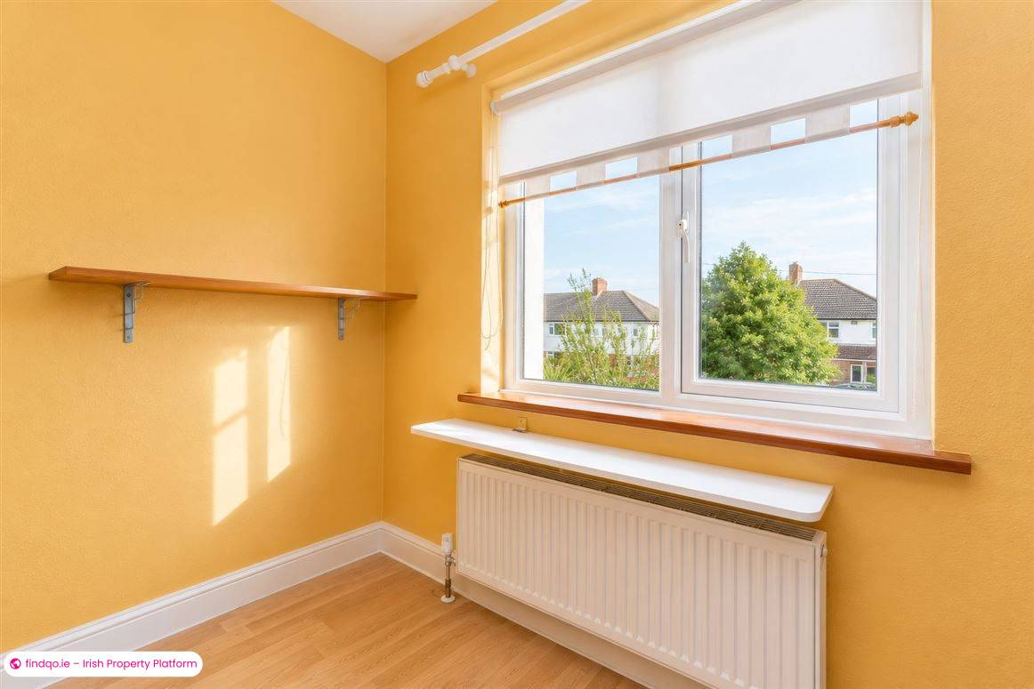 Semi-detached house for Sale in Beaumont, Dublin 9