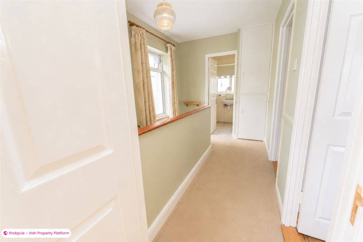 Semi-detached house for Sale in Beaumont, Dublin 9