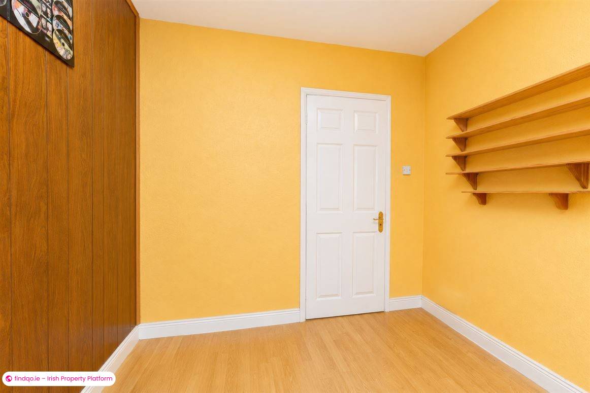 Semi-detached house for Sale in Beaumont, Dublin 9