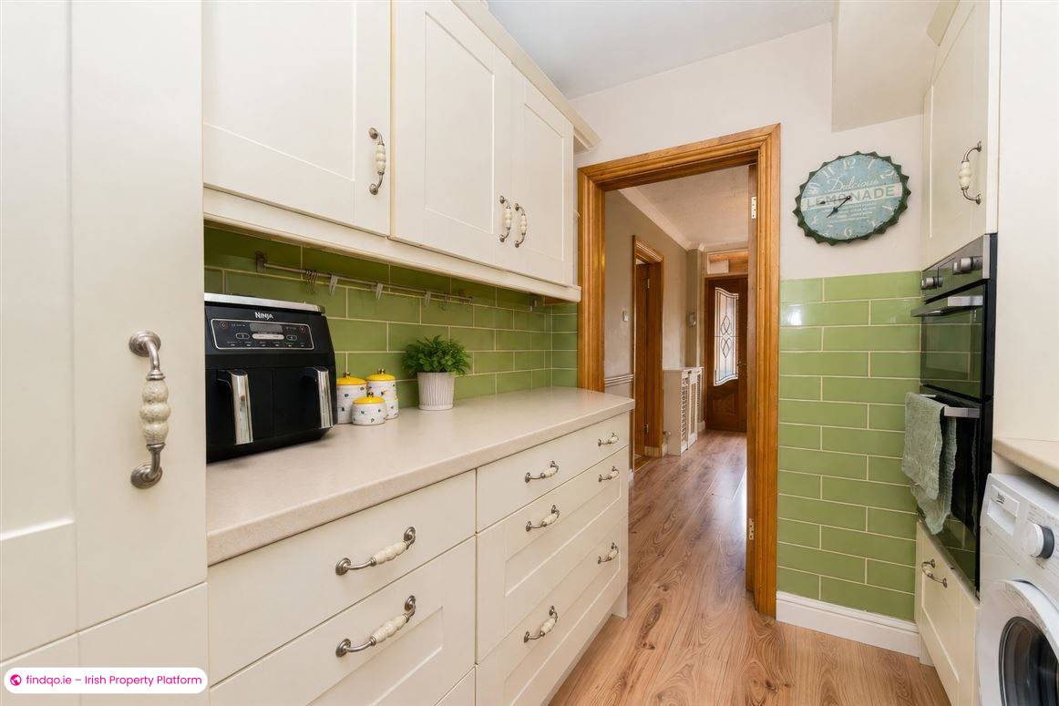 Semi-detached house for Sale in Beaumont, Dublin 9