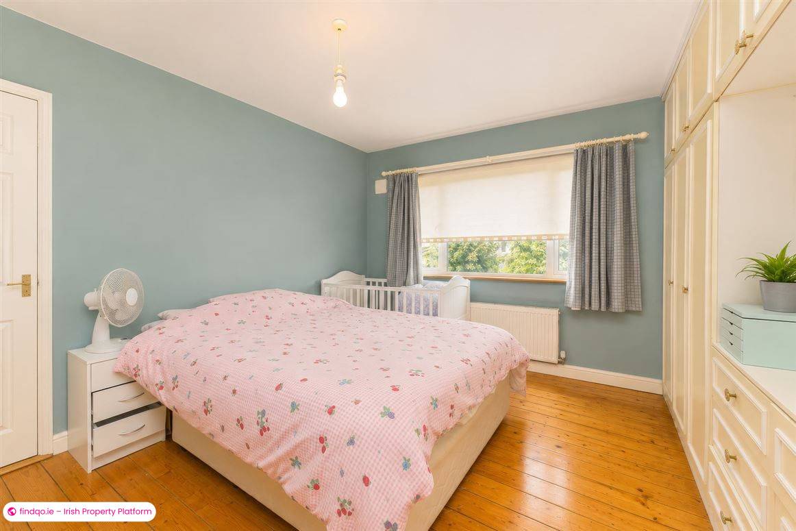 Semi-detached house for Sale in Beaumont, Dublin 9