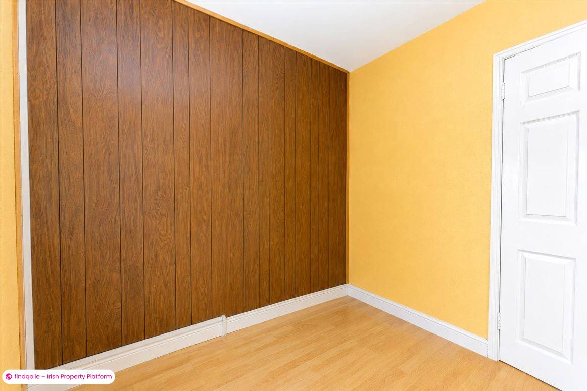 Semi-detached house for Sale in Beaumont, Dublin 9