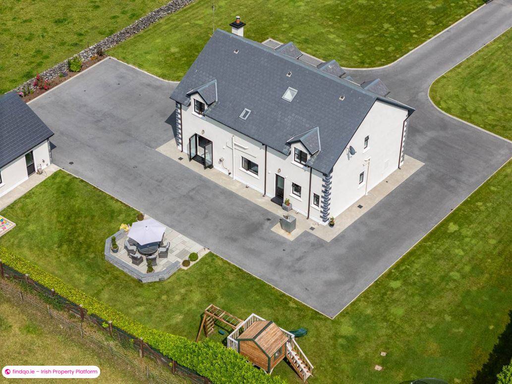 Detached house for Sale in Ballinrobe, Mayo