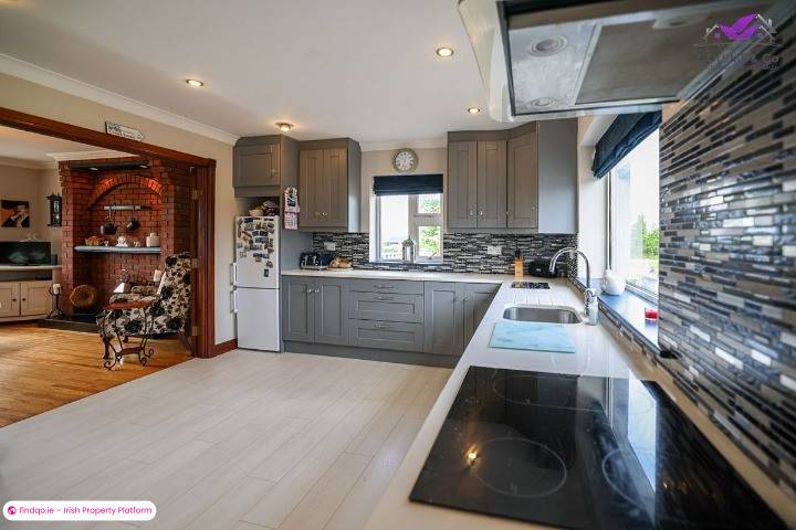 Detached house for Sale in Ballinalee, Longford