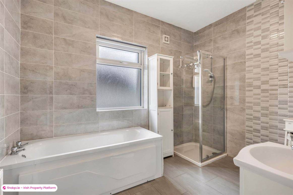 Bungalow for Sale in Dundalk, Louth