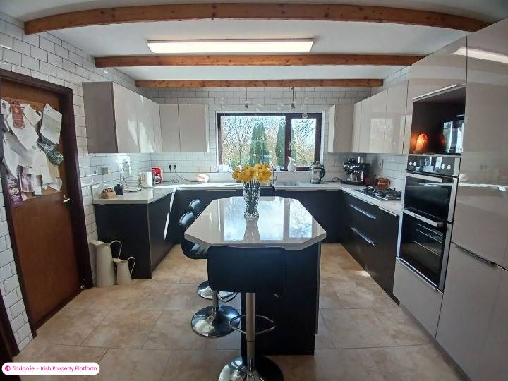 Detached house for Sale in Killorglin, Kerry