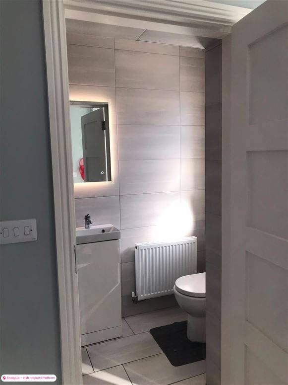 Semi-detached house for Sale in Bantry, Cork