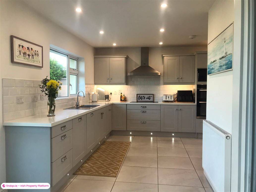 Semi-detached house for Sale in Bantry, Cork