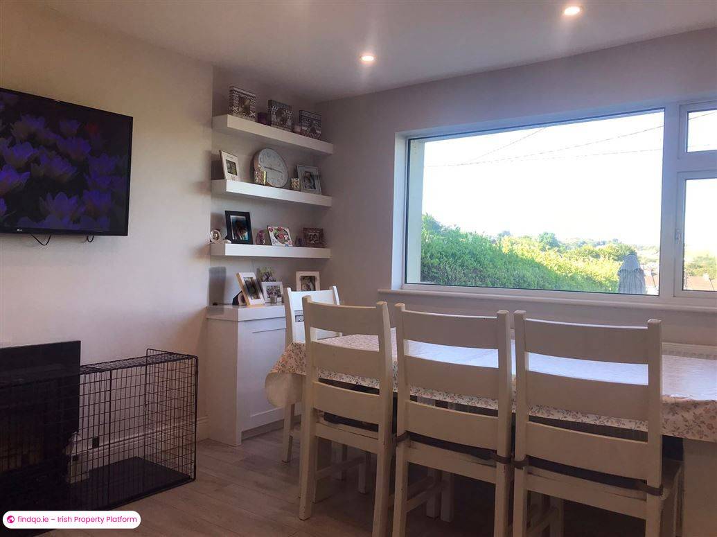 Semi-detached house for Sale in Bantry, Cork