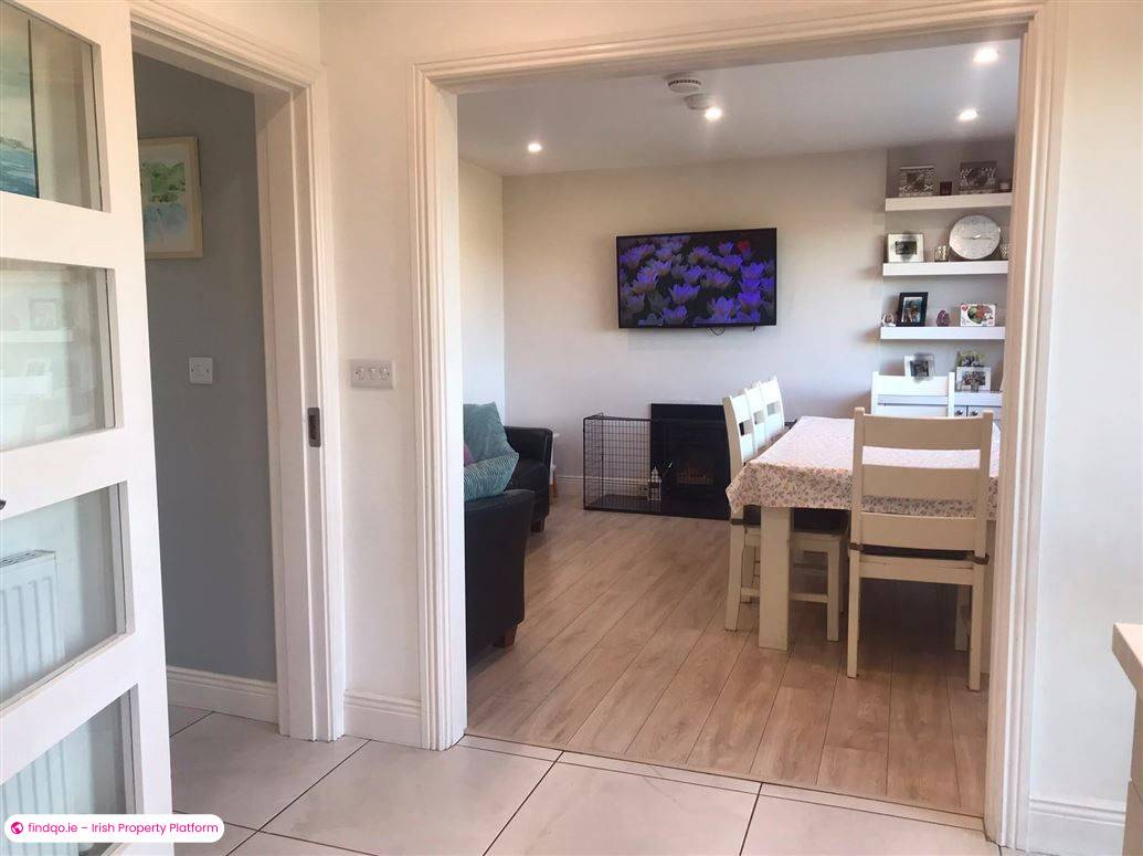 Semi-detached house for Sale in Bantry, Cork