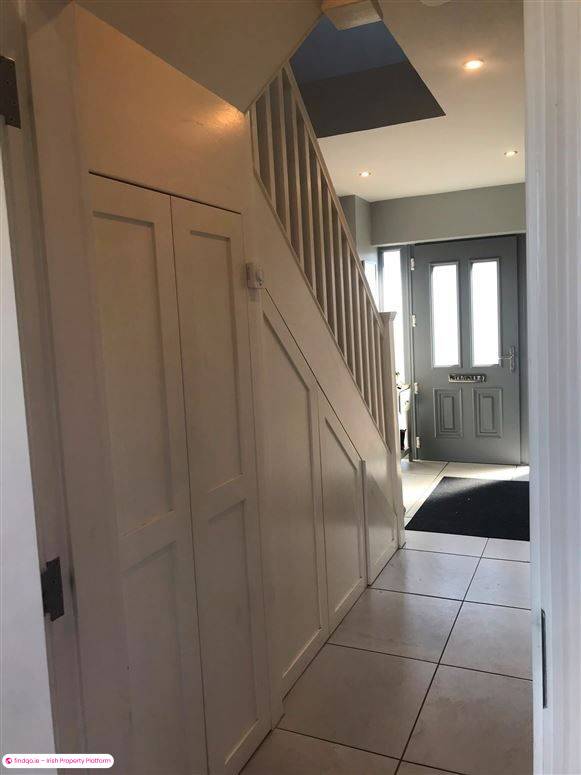 Semi-detached house for Sale in Bantry, Cork