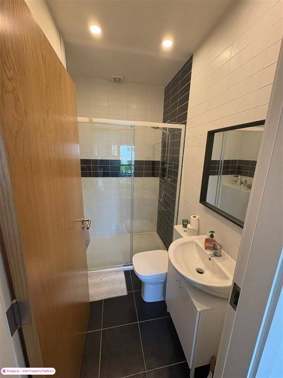Semi-detached house for Sale in Schull, Cork