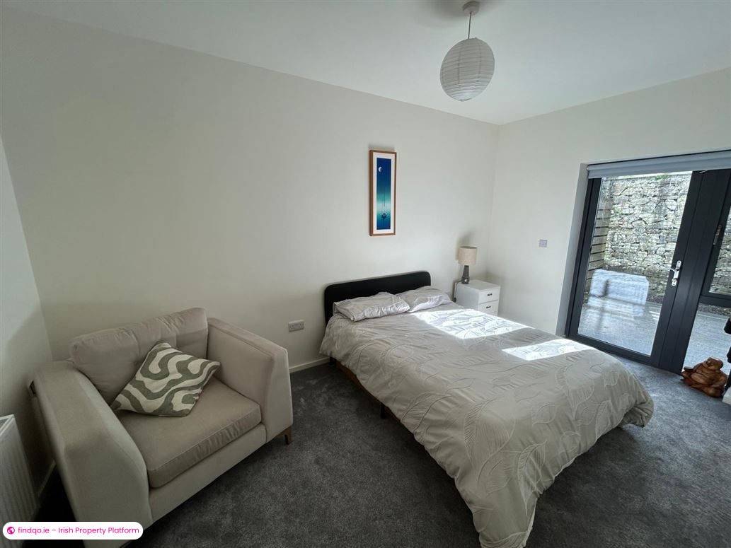 Semi-detached house for Sale in Schull, Cork