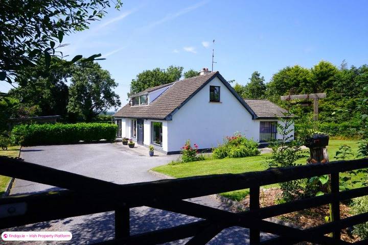 Detached house for Sale in Waterford City Centre, Waterford