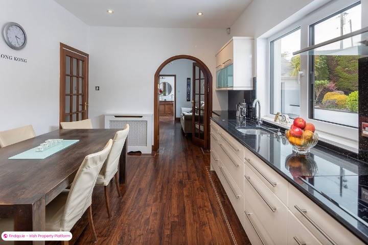 Detached house for Sale in Aghada, Cork