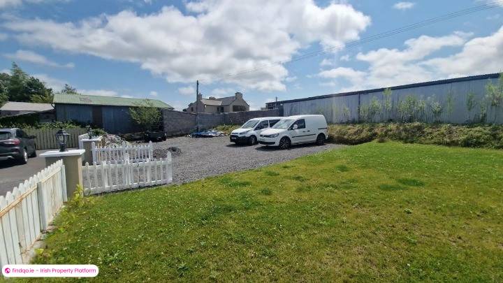 Detached house for Sale in Castlerea, Roscommon