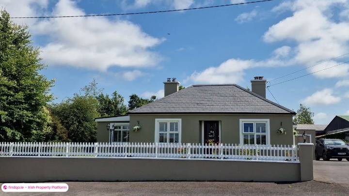 Detached house for Sale in Castlerea, Roscommon
