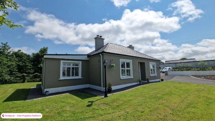 Detached house for Sale in Castlerea, Roscommon