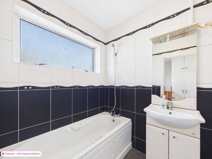 Semi-detached house for Sale in Waterford City Centre, Waterford