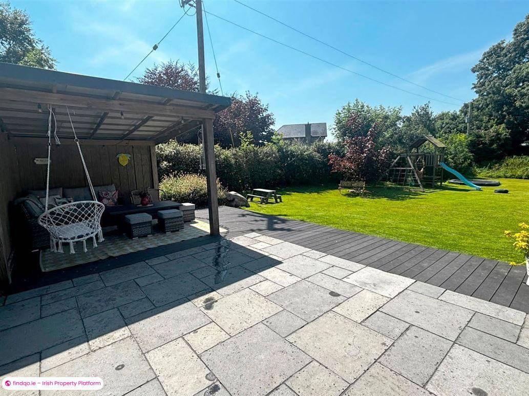 Detached house for Sale in Butlerstown, Waterford