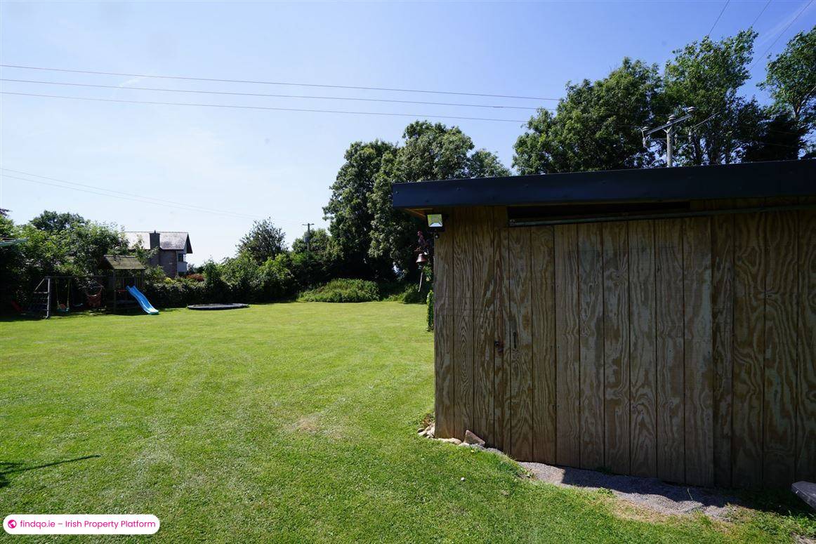 Detached house for Sale in Butlerstown, Waterford