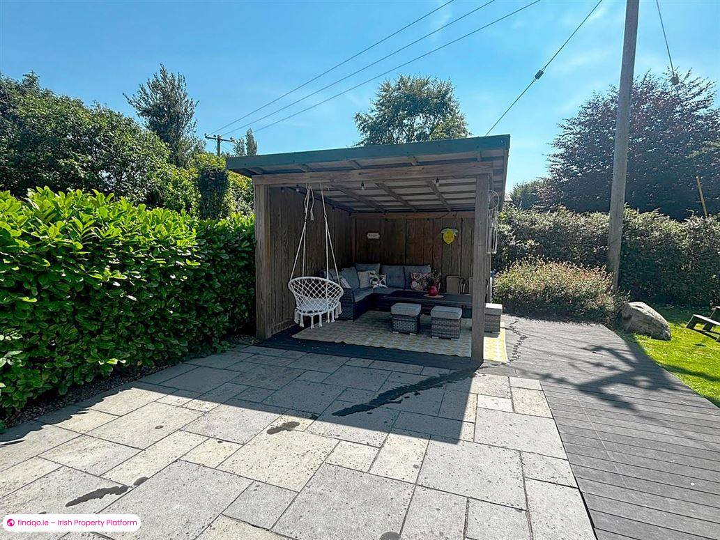 Detached house for Sale in Butlerstown, Waterford