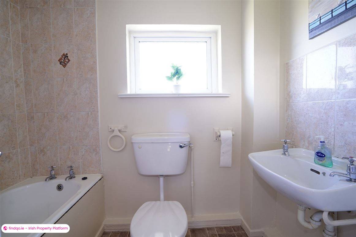 Semi-detached house for Sale in Waterford City Centre, Waterford