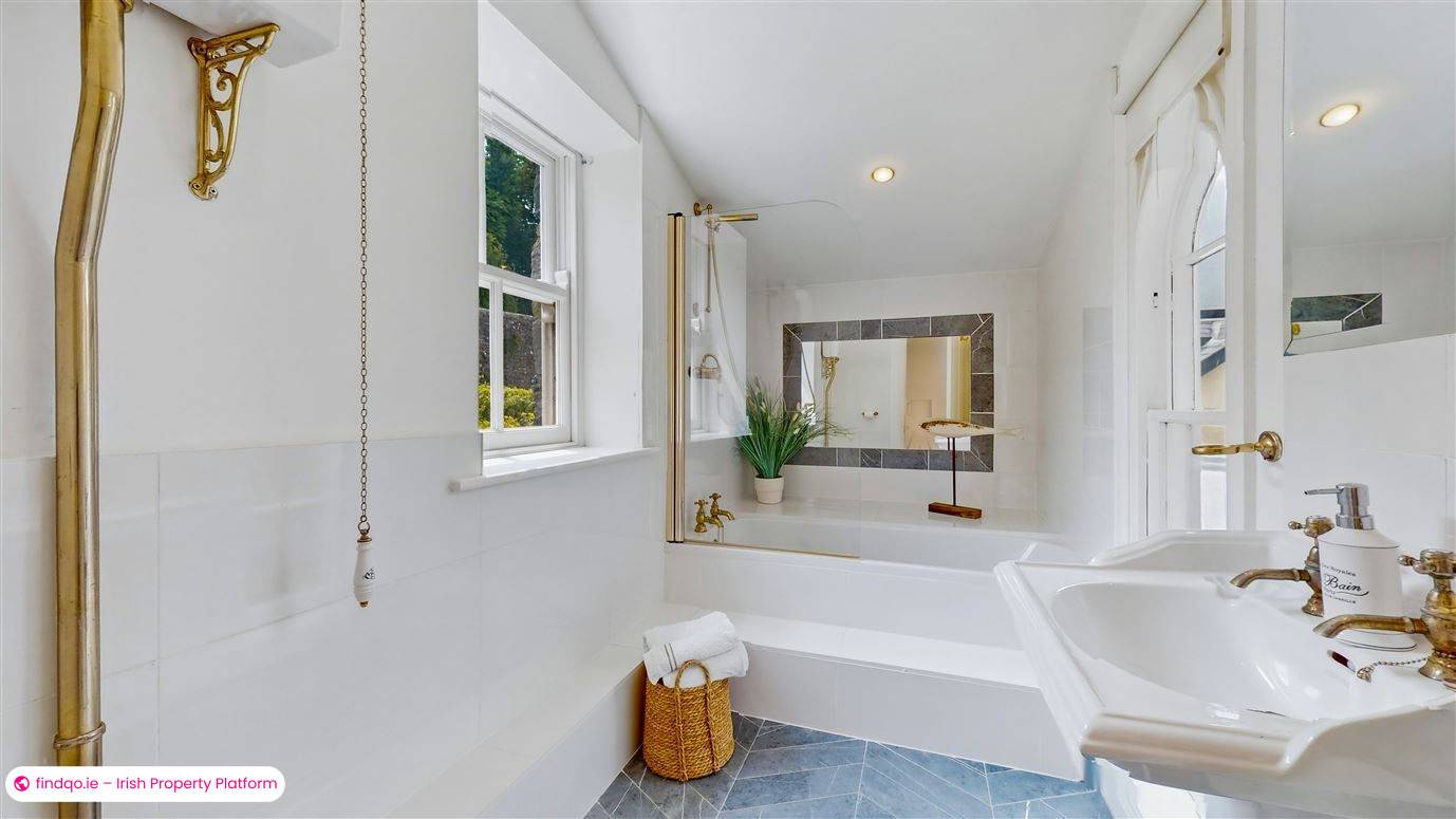 Detached house for Sale in Naul, Dublin (County)