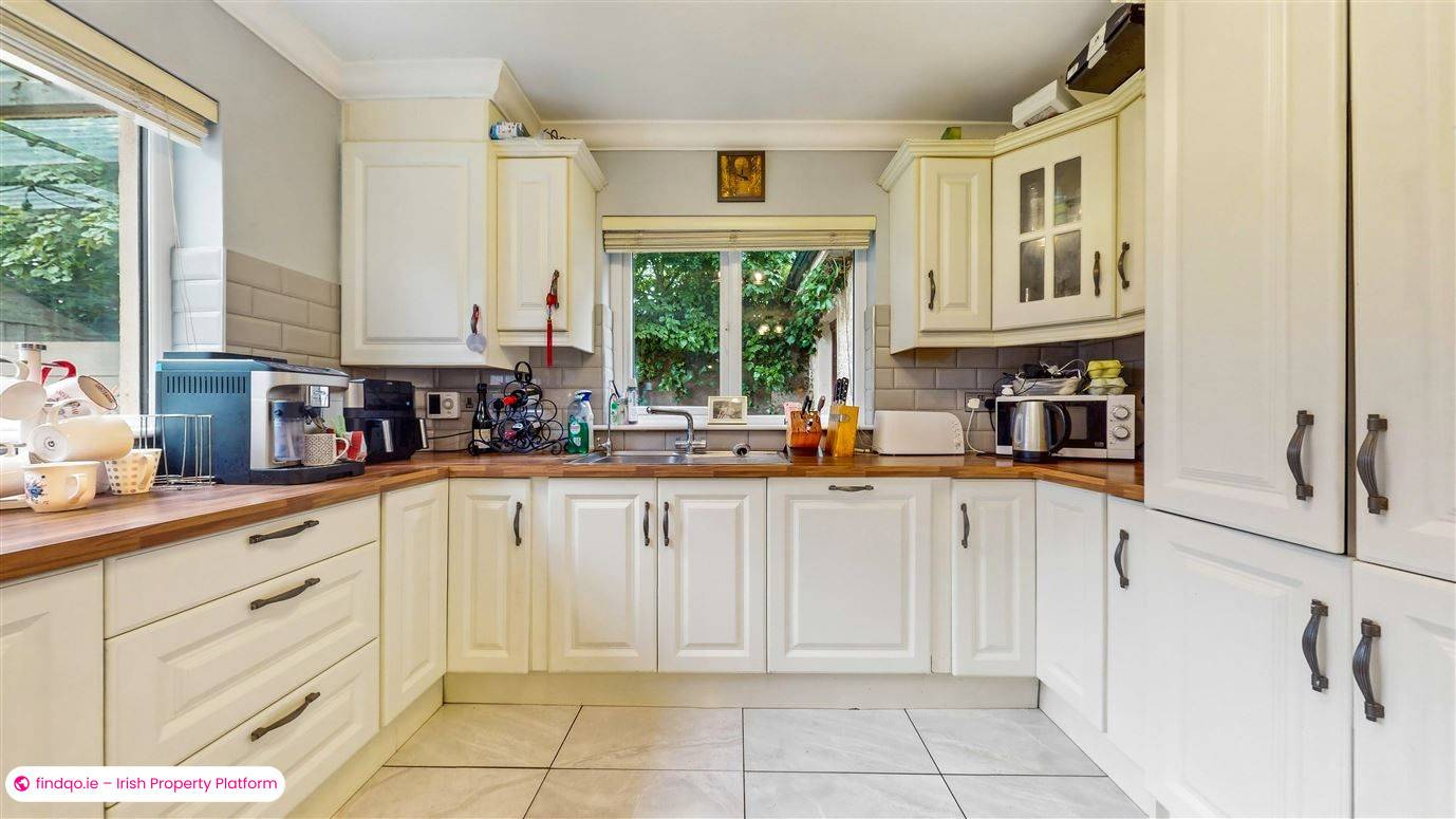 Detached house for Sale in Donabate, Dublin (County)
