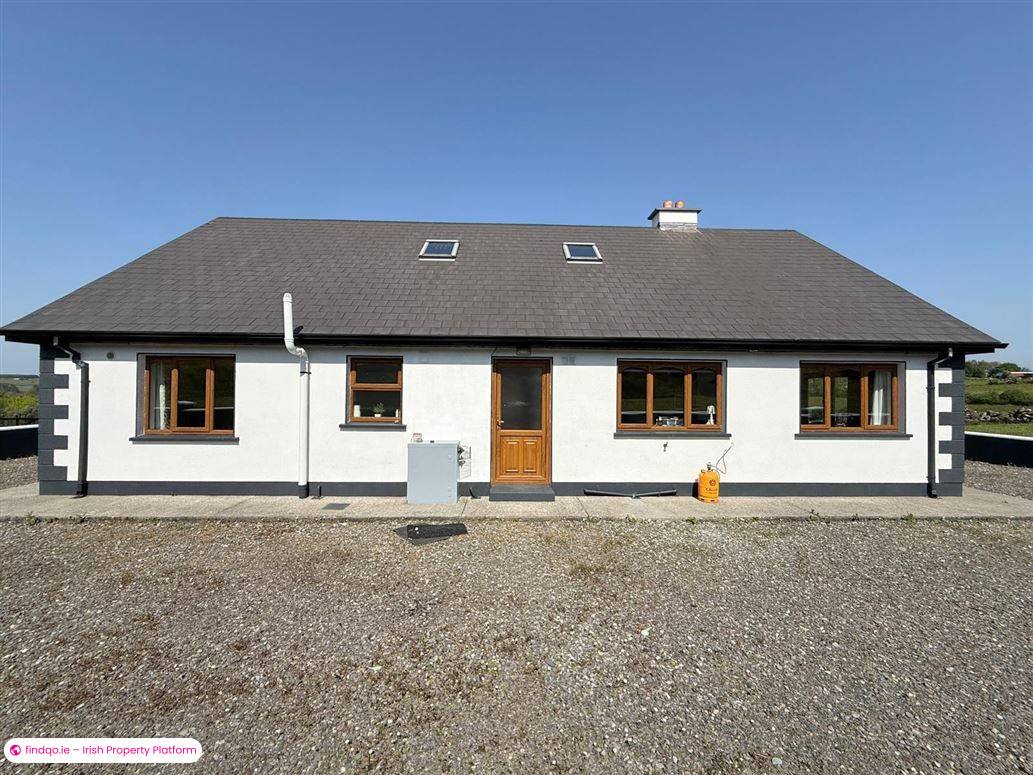 Detached house for Sale in Ballaghaderreen, Roscommon