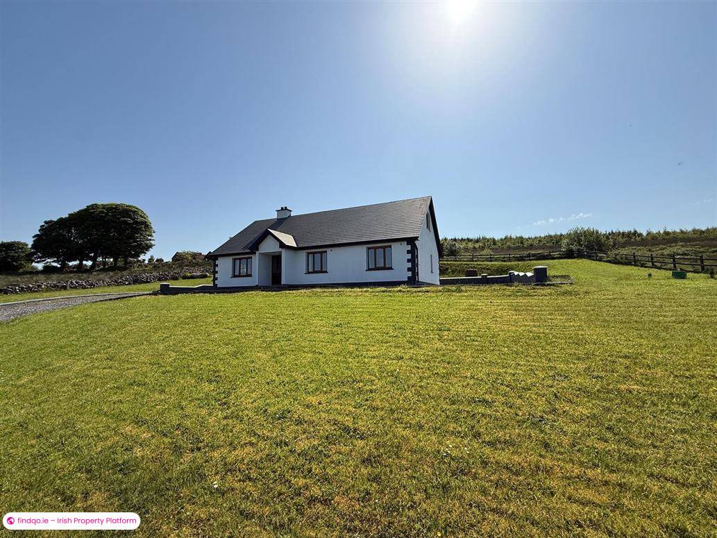 Detached house for Sale in Ballaghaderreen, Roscommon