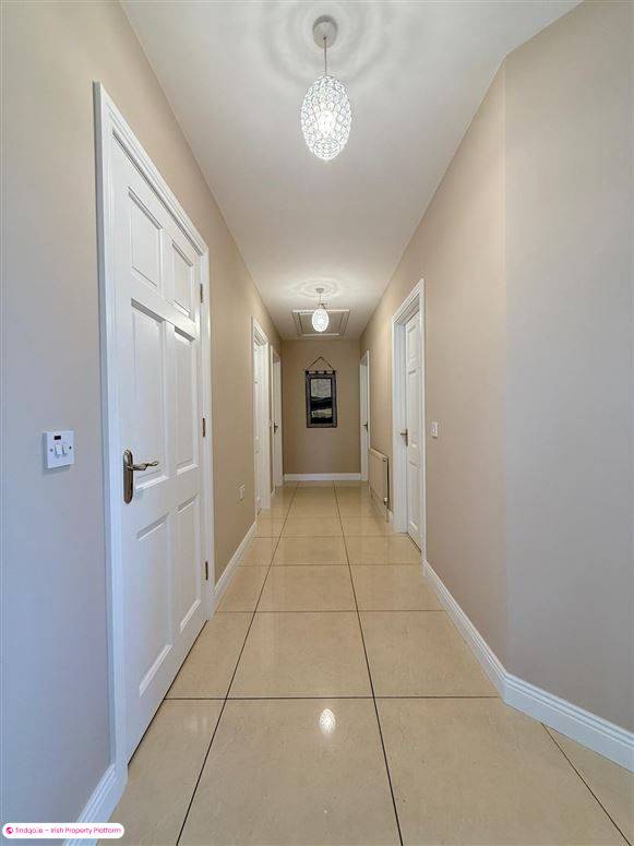 Detached house for Sale in Ballaghaderreen, Roscommon