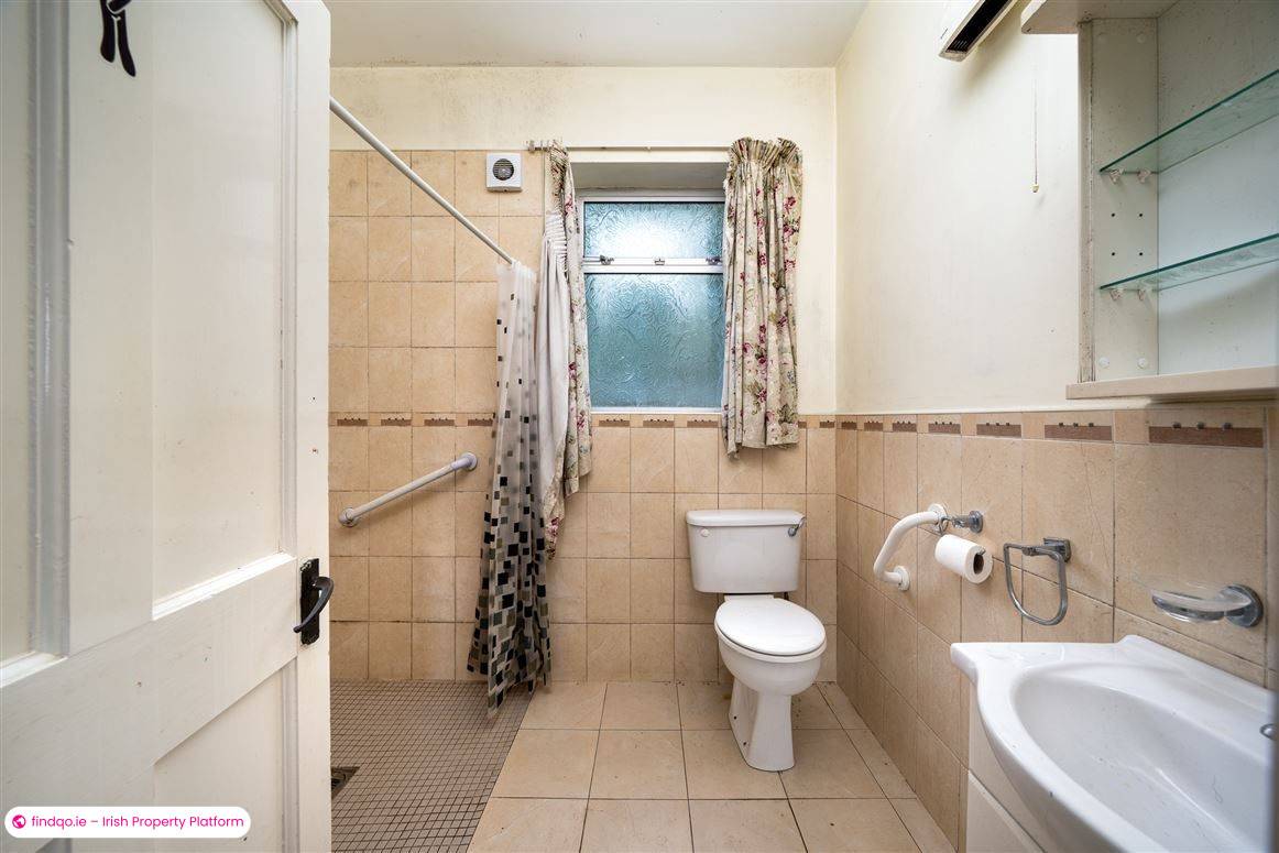 Detached house for Sale in Ballinasloe, Galway
