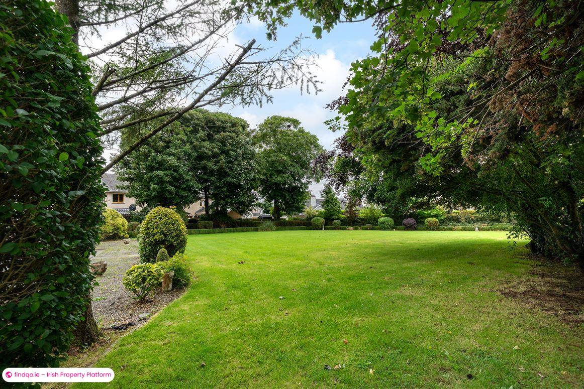 Detached house for Sale in Ballinasloe, Galway