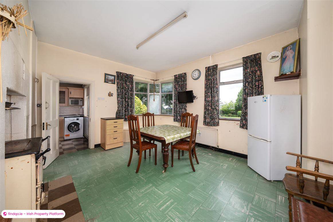 Detached house for Sale in Ballinasloe, Galway