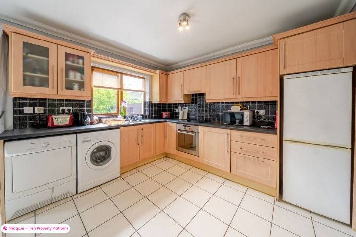 End of terrace house for Sale in Castlebar, Mayo