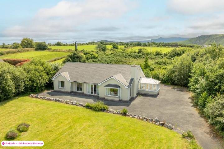 Bungalow for Sale in Glenbeigh, Kerry