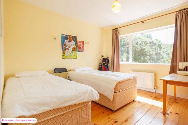 Bungalow for Sale in Glenbeigh, Kerry